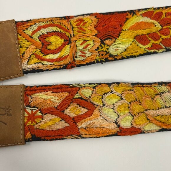 Hiptipico Hand-Embroidered Camera / Bag Strap - Orange - Picture 6 of 12